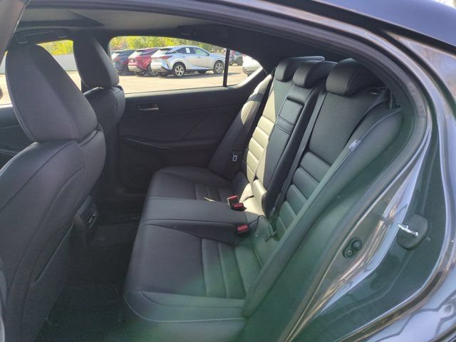 Used 2025 Lexus IS 350 F Sport RWD image 27