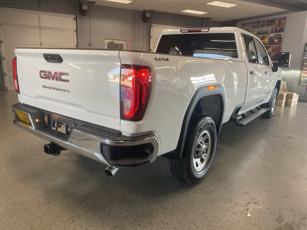 New 2025 GMC Sierra 3500 Pro image 8