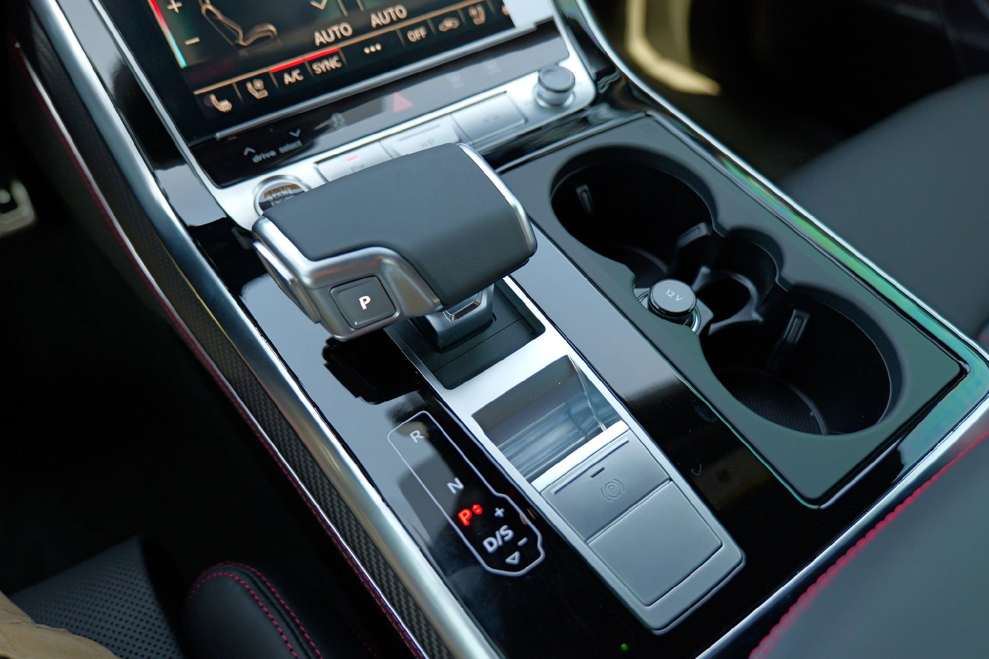 New 2026 Audi Q8 Prestige image 17