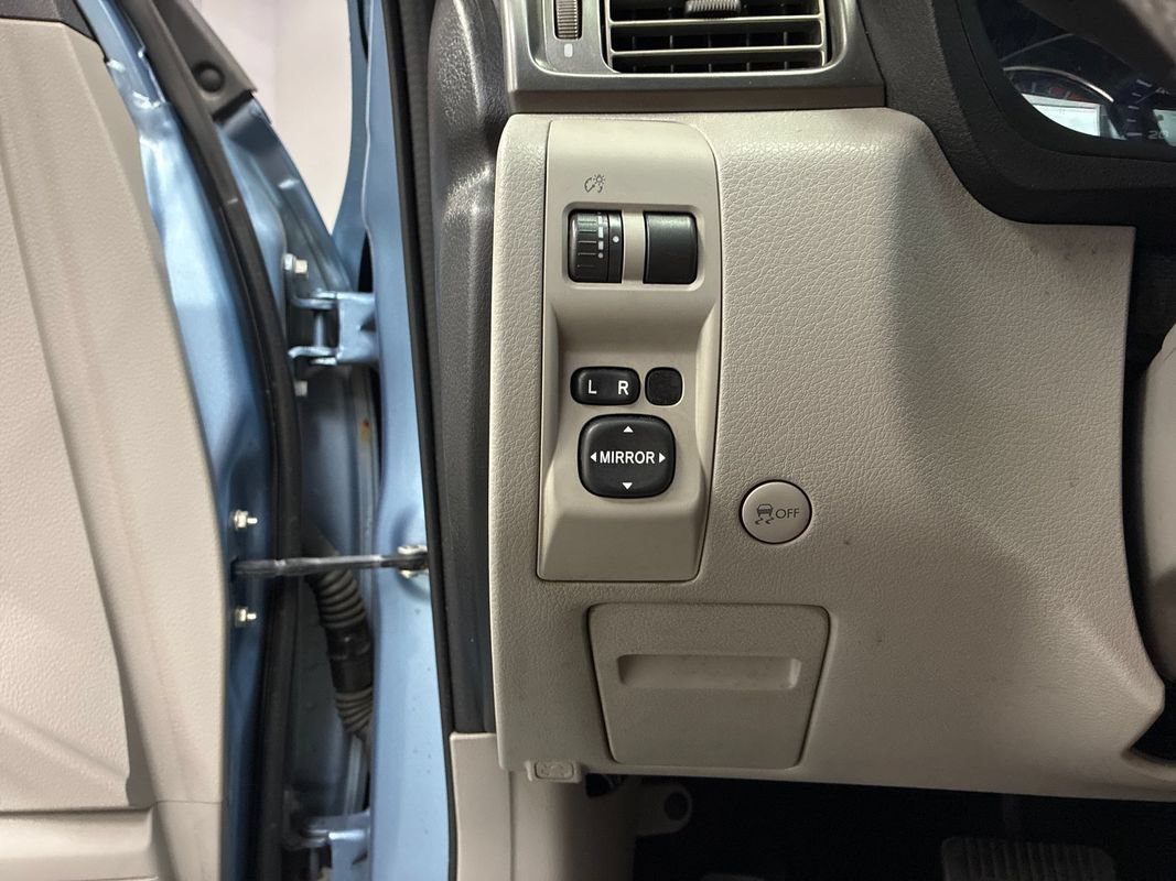 Used 2011 Subaru Forester 2.5X w/ Alloy Wheel Value Pkg AWD/4WD image 11