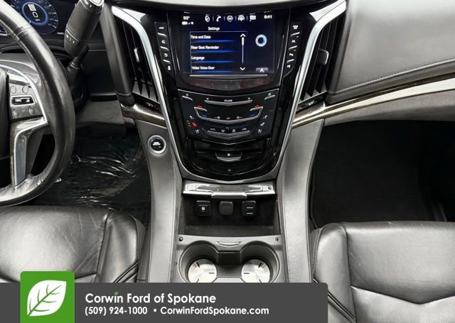 Used 2020 Cadillac Escalade ESV Platinum AWD/4WD image 36