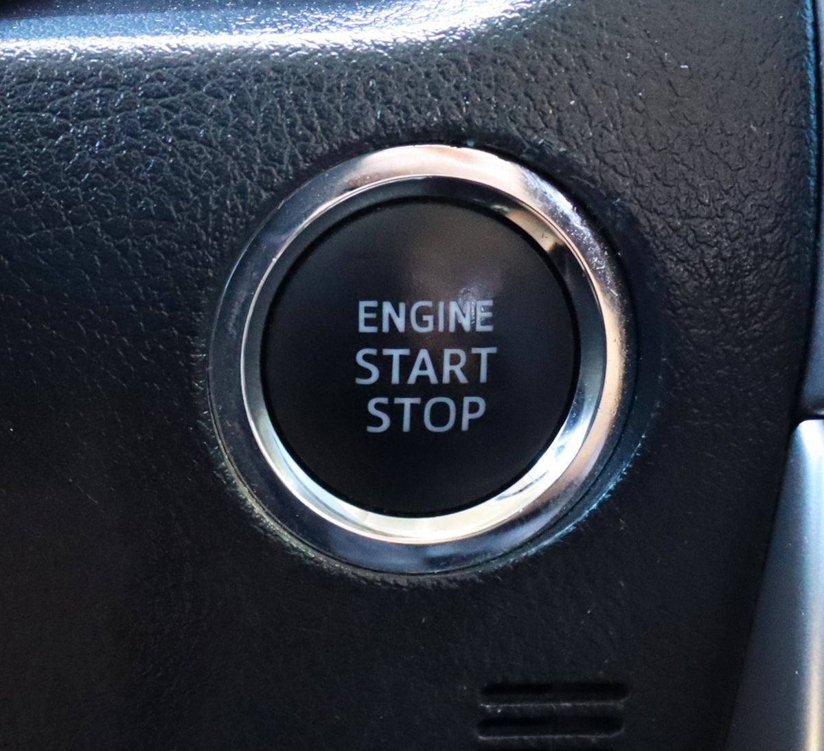 Used 2022 Toyota 4Runner SR5 AWD/4WD image 53