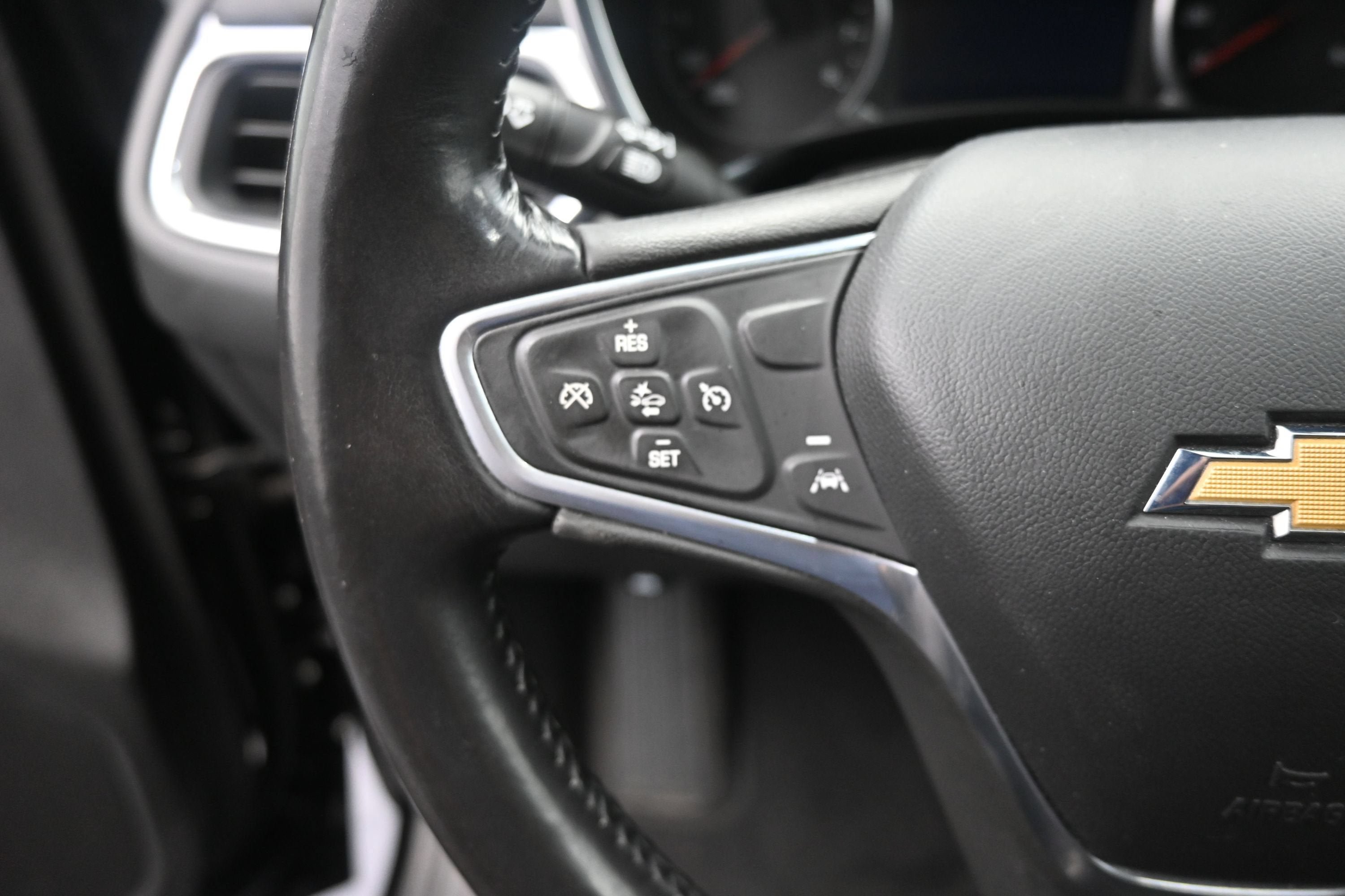 Used 2022 Chevrolet Equinox LT FWD image 12