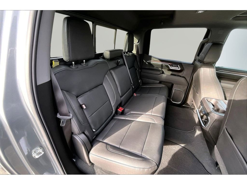 New 2026 GMC Sierra 1500 SLT w/ SLT Premium Package image 10