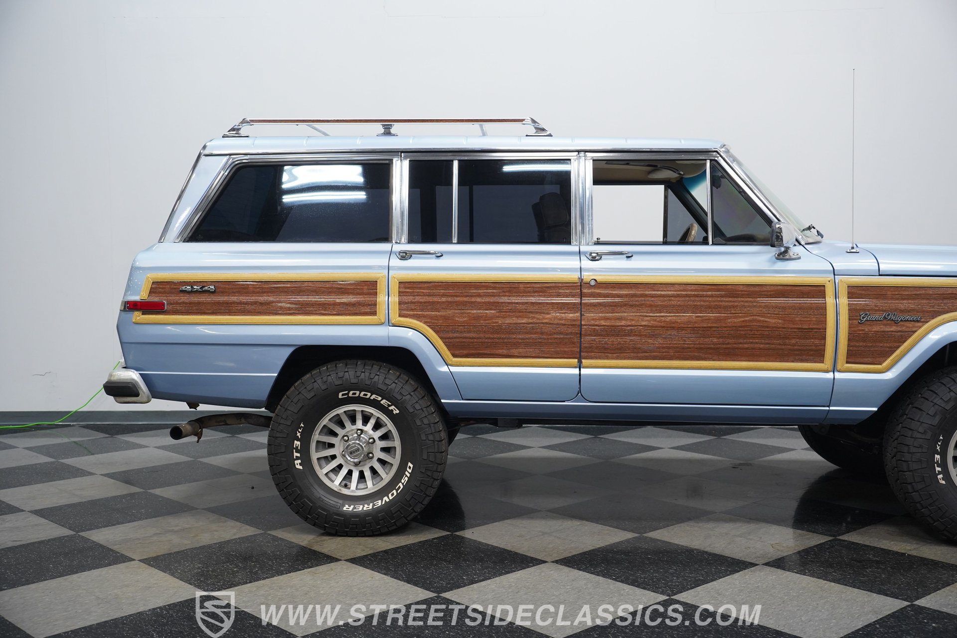 Used 1989 Jeep Grand Wagoneer AWD/4WD image 27