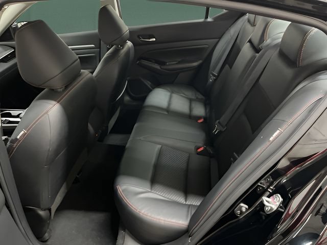 Used 2024 Nissan Altima 2.5 SR FWD image 13