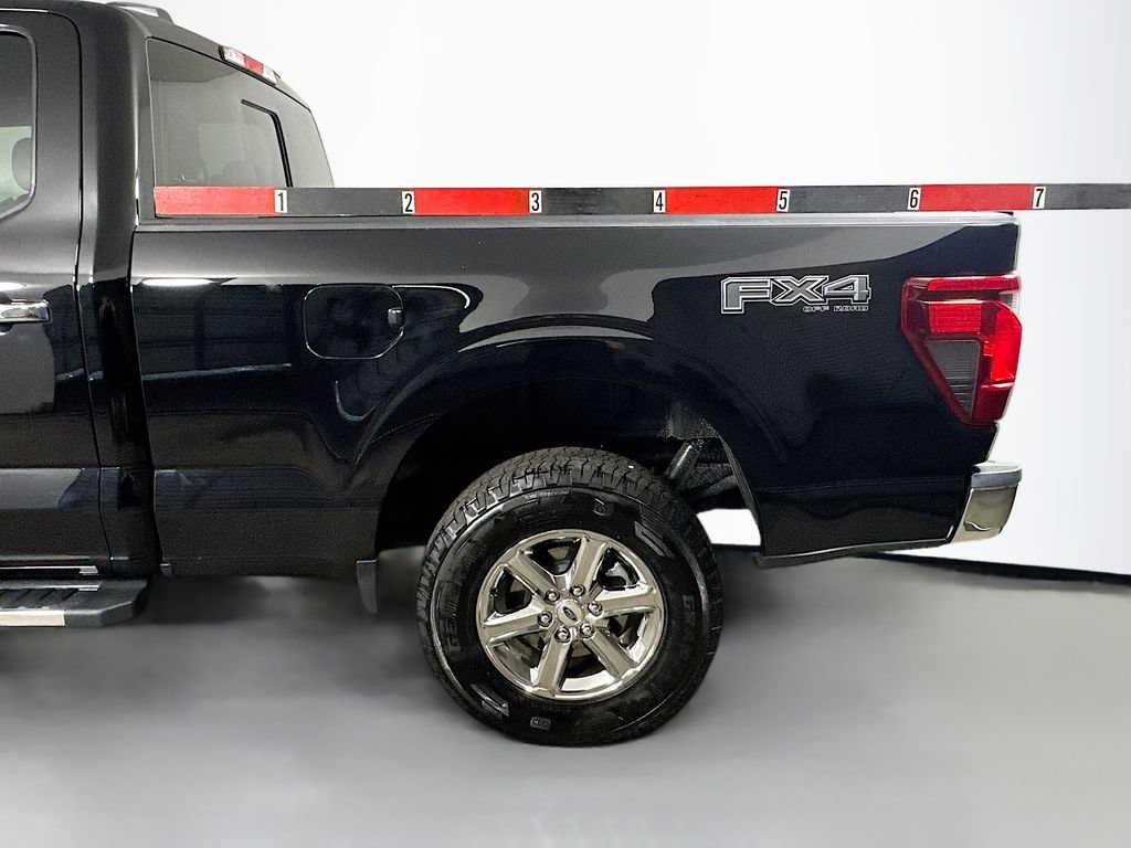 Used 2025 Ford F150 XLT w/ Equipment Group 302A MID AWD/4WD image 38