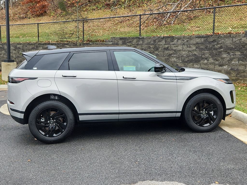 Certified 2026 Land Rover Range Rover Evoque S image 11