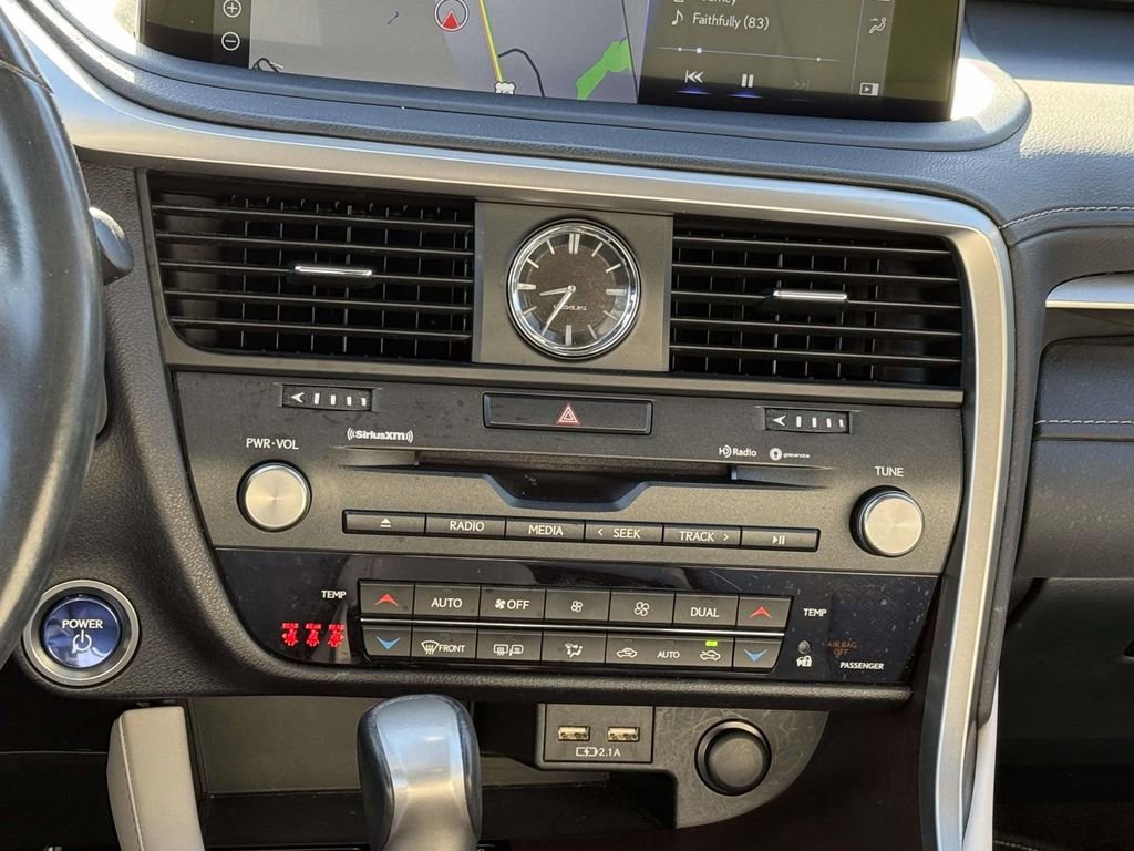 Used 2020 Lexus RX 450h AWD w/ Premium Package image 17