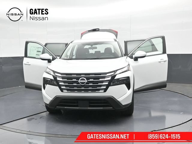 Used 2026 Nissan Rogue SV AWD/4WD image 57
