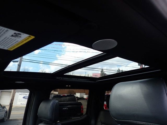 Certified 2022 Ford F150 Lariat w/ Equipment Group 502A High image 24