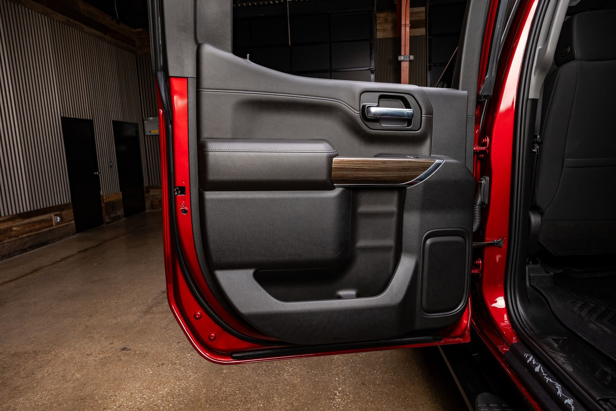 Used 2022 Chevrolet Silverado 1500 LT Trail Boss w/ Safety Package image 38