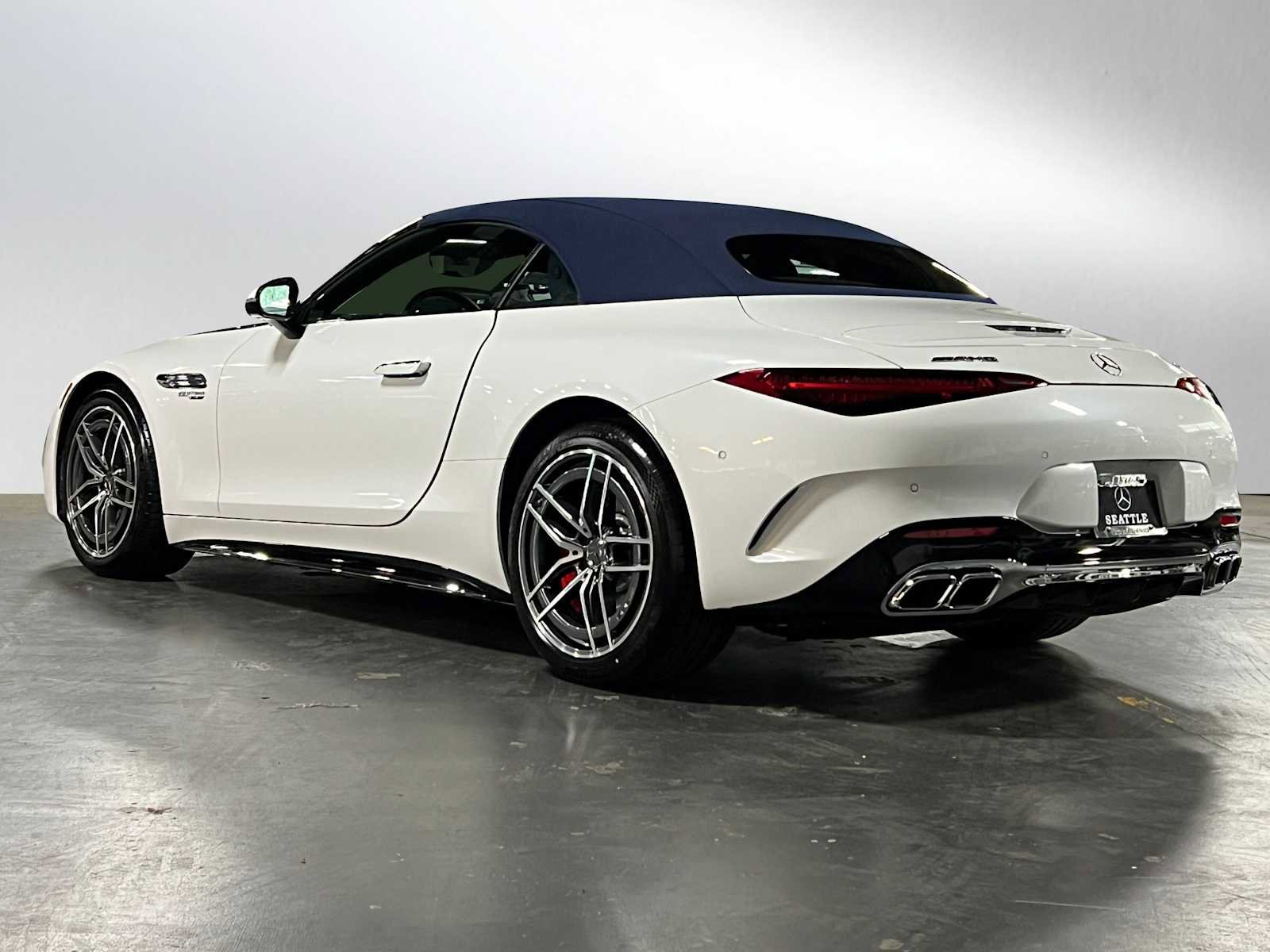 New 2026 Mercedes-Benz SL 55 AMG 4MATIC image 5