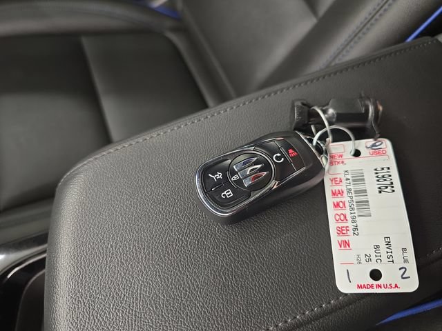 Used 2025 Buick Envista Sport Touring w/ Convenience I Package FWD image 28