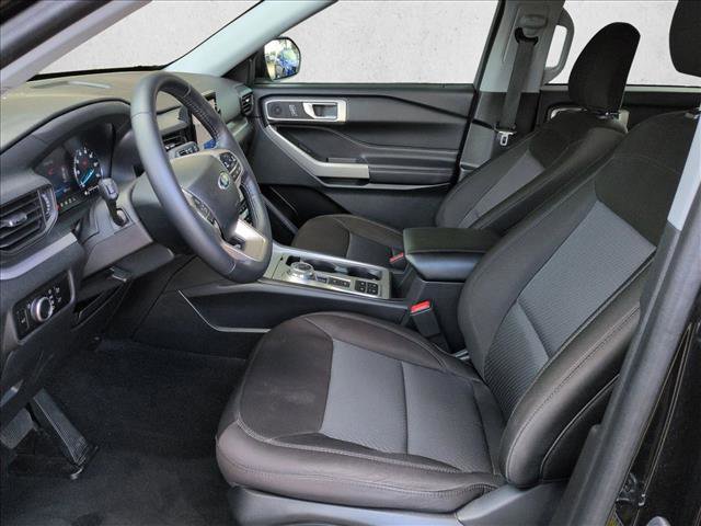 Used 2023 Ford Explorer XLT image 15