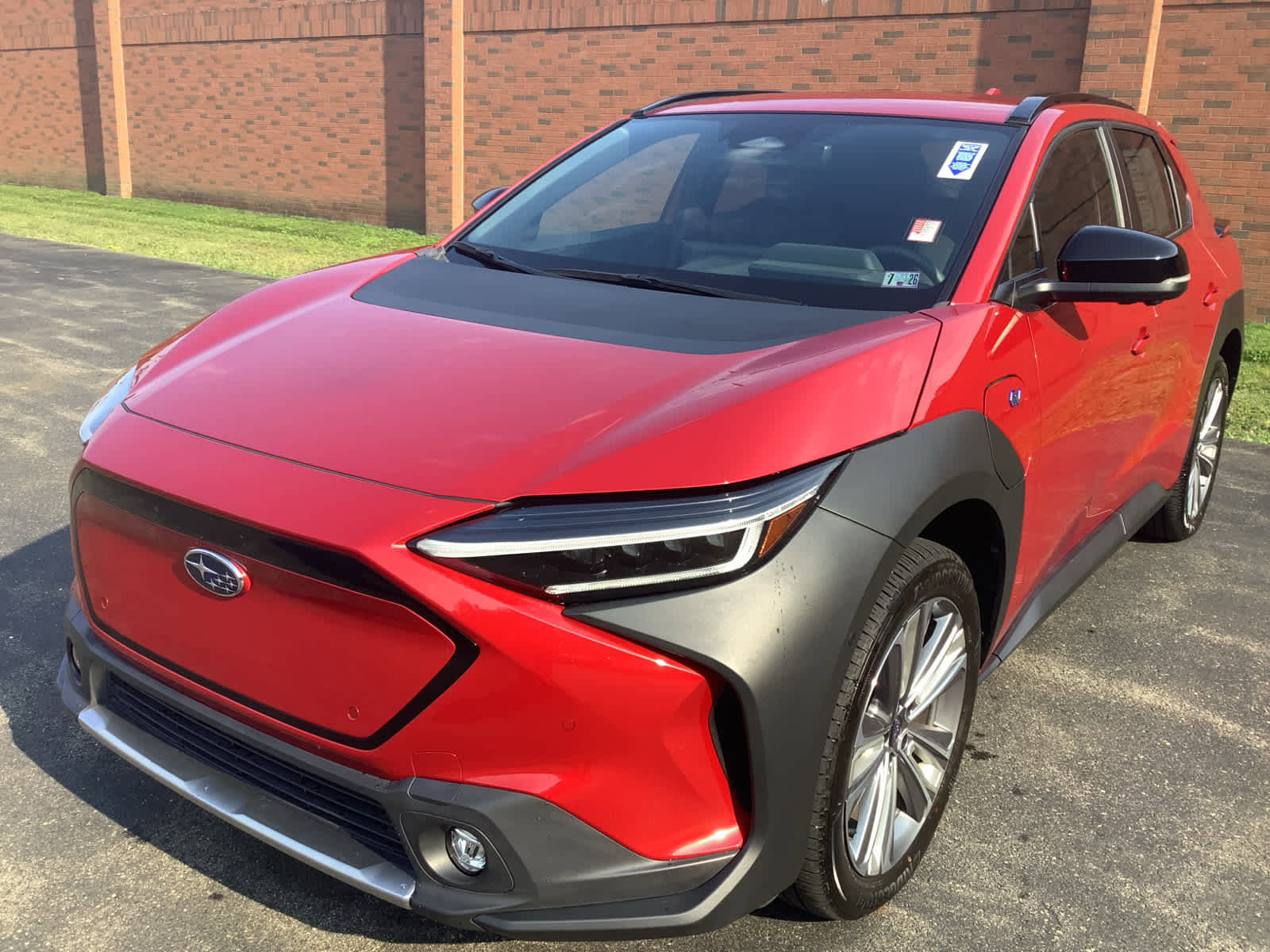 Certified 2023 Subaru Solterra Limited image 2