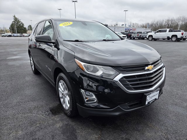 Used 2019 Chevrolet Equinox LT image 2