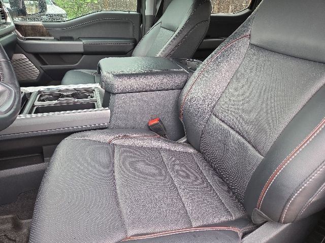 Used 2024 Ford F250 Lariat w/ Lariat Ultimate Package AWD/4WD image 5