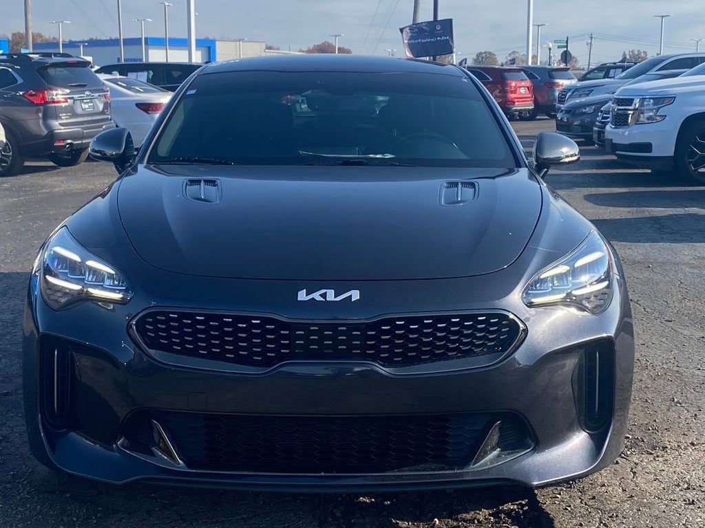 Certified 2023 Kia Stinger GT-Line image 2