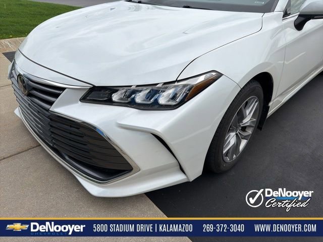 Used 2022 Toyota Avalon XLE