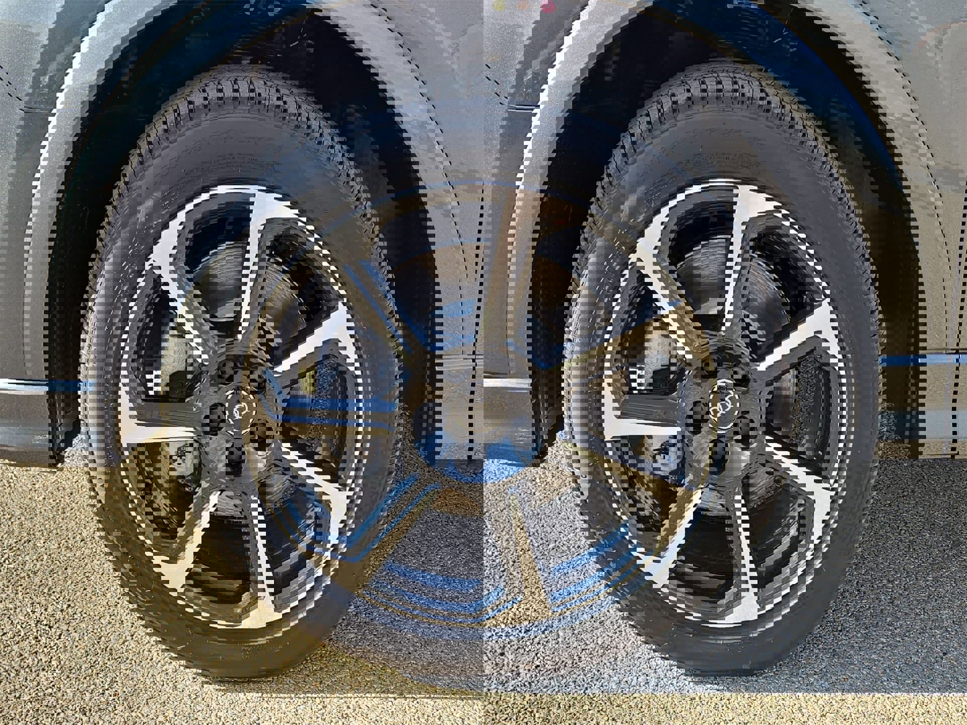 New 2025 Audi Q3 2.0T Premium Plus image 11