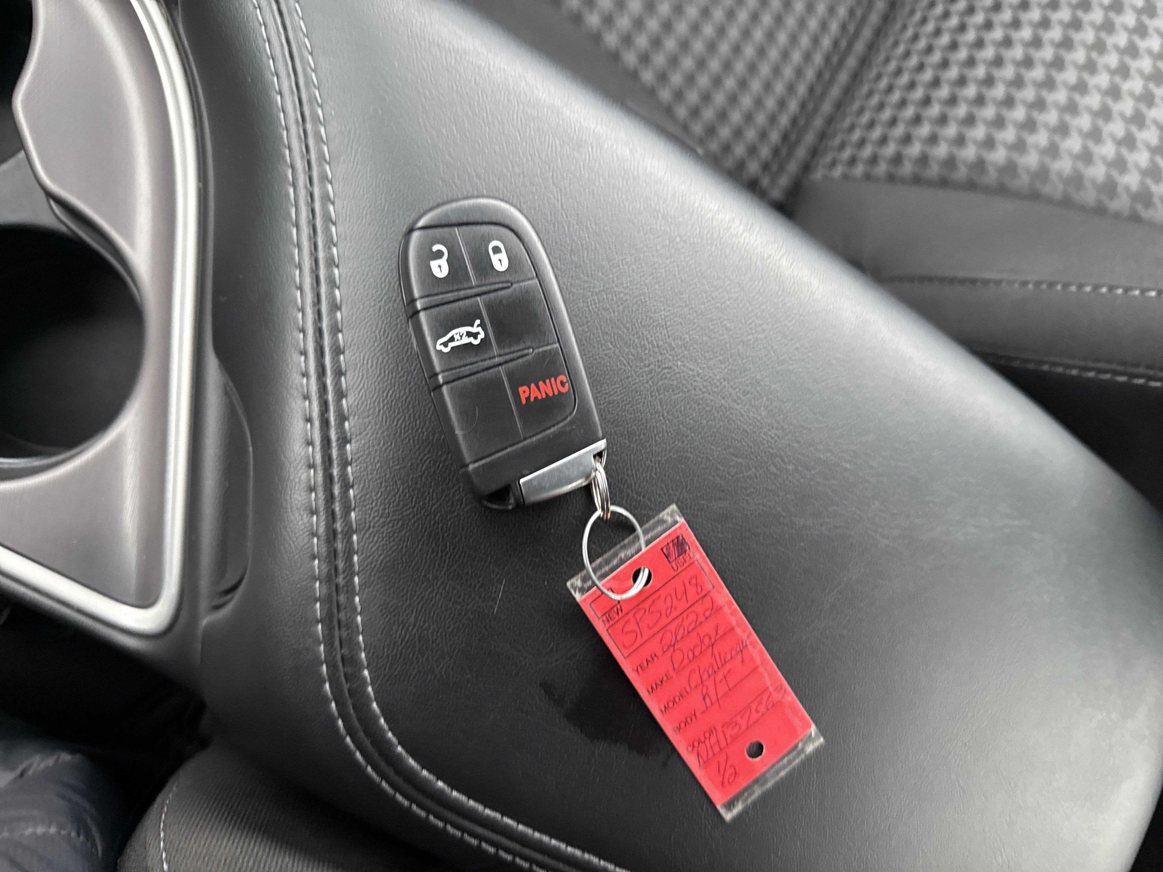 Used 2022 Dodge Challenger R/T w/ Blacktop Package image 25