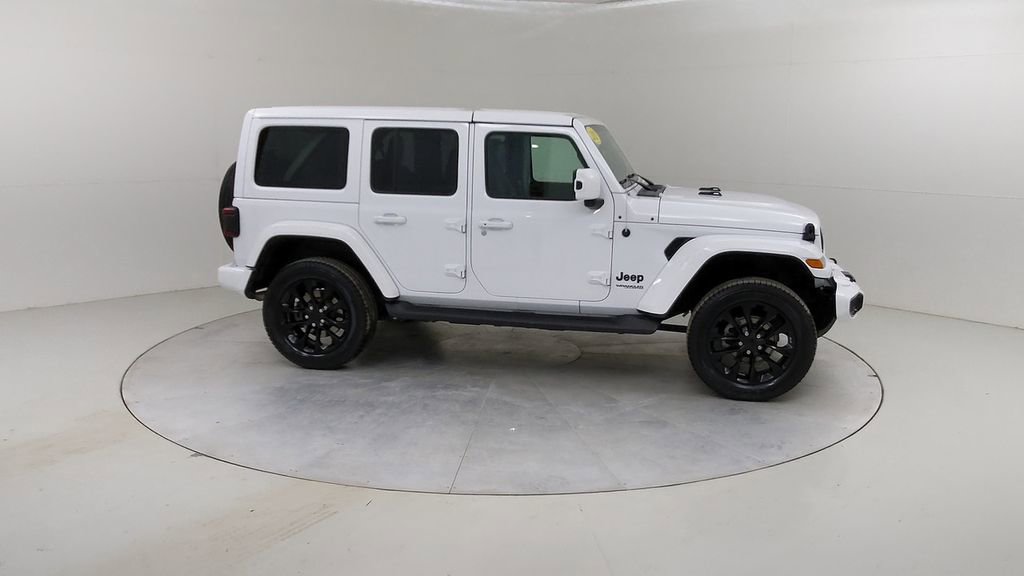 Used 2021 Jeep Wrangler Unlimited Sahara image 11