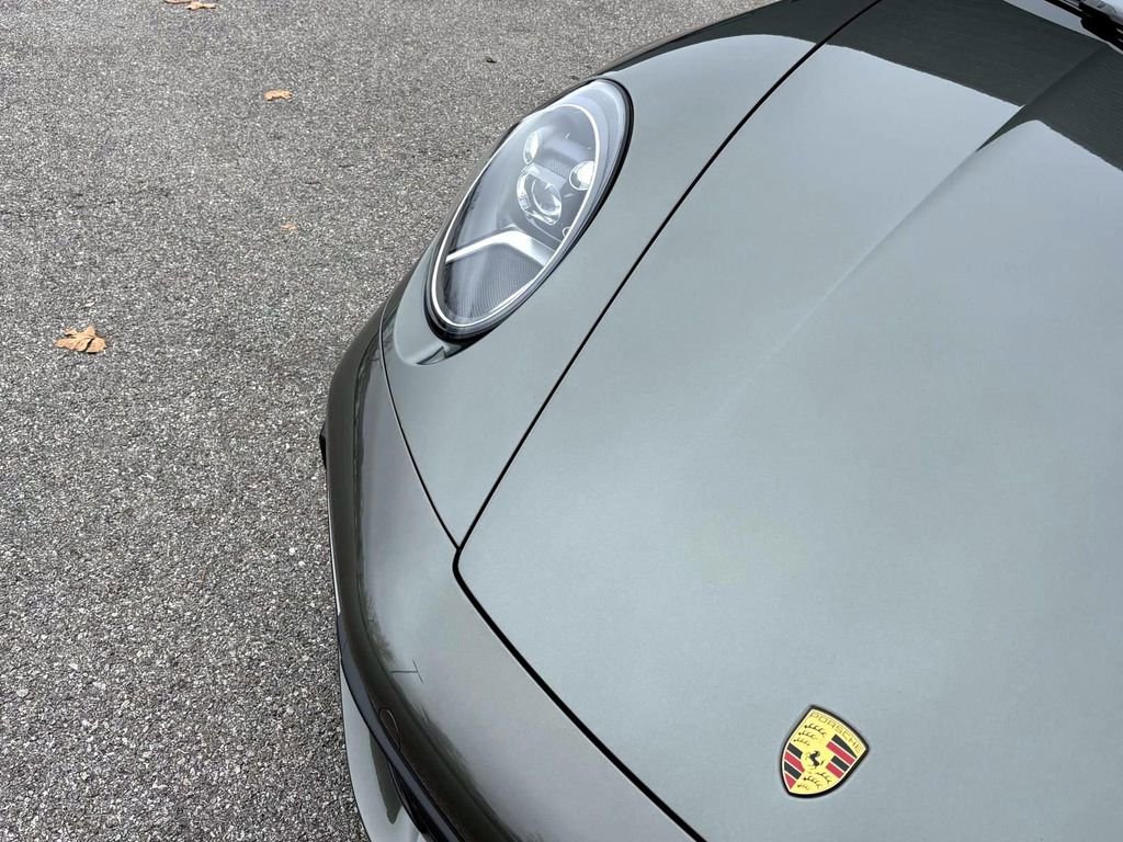 Certified 2022 Porsche 911 Carrera image 14