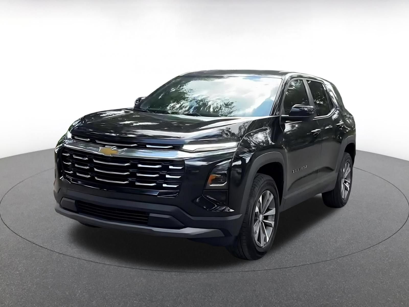 Used 2025 Chevrolet Equinox LT FWD image 6
