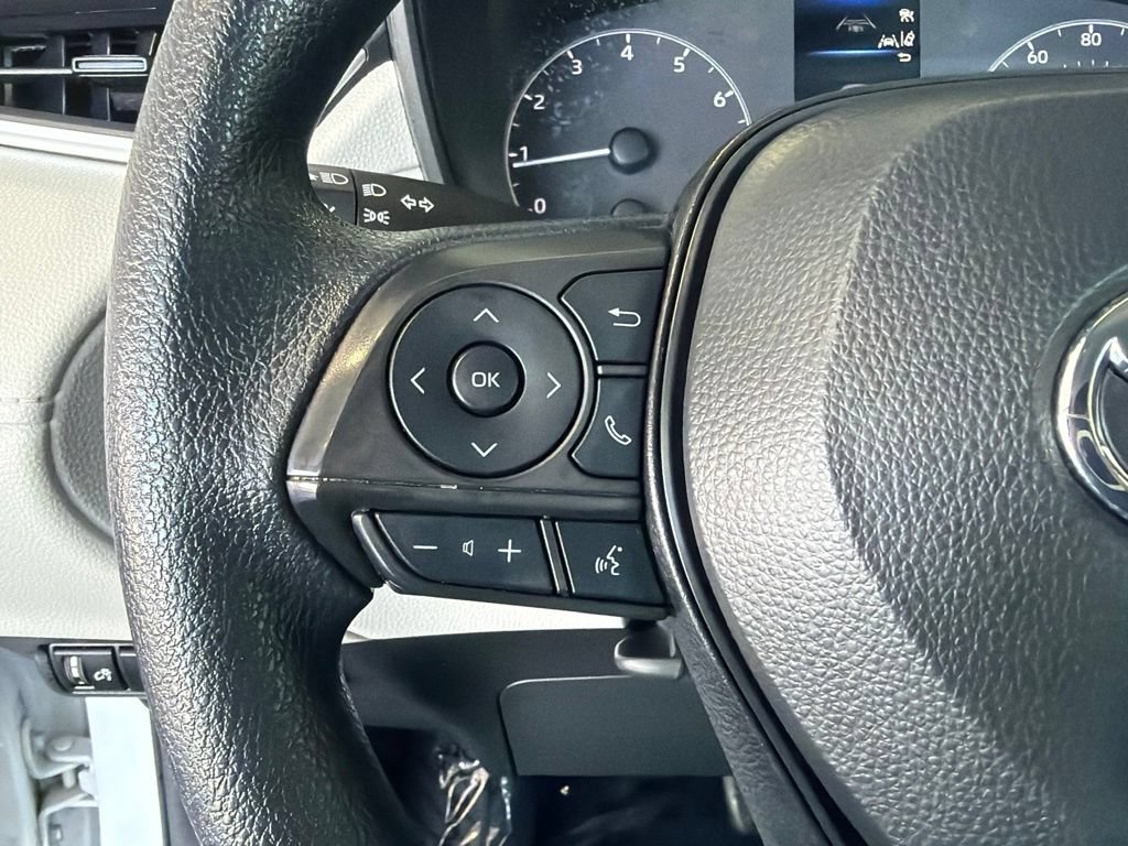 Used 2024 Toyota Corolla Cross L FWD image 22