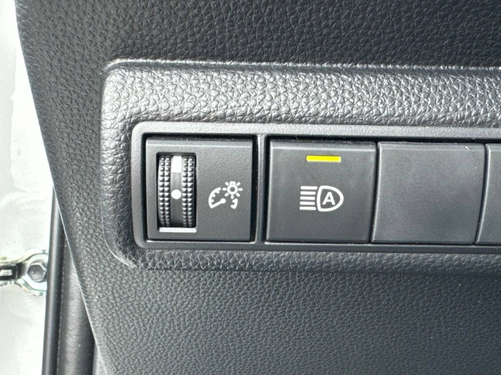 Certified 2025 Toyota Corolla LE w/ LE Premium Package FWD image 21