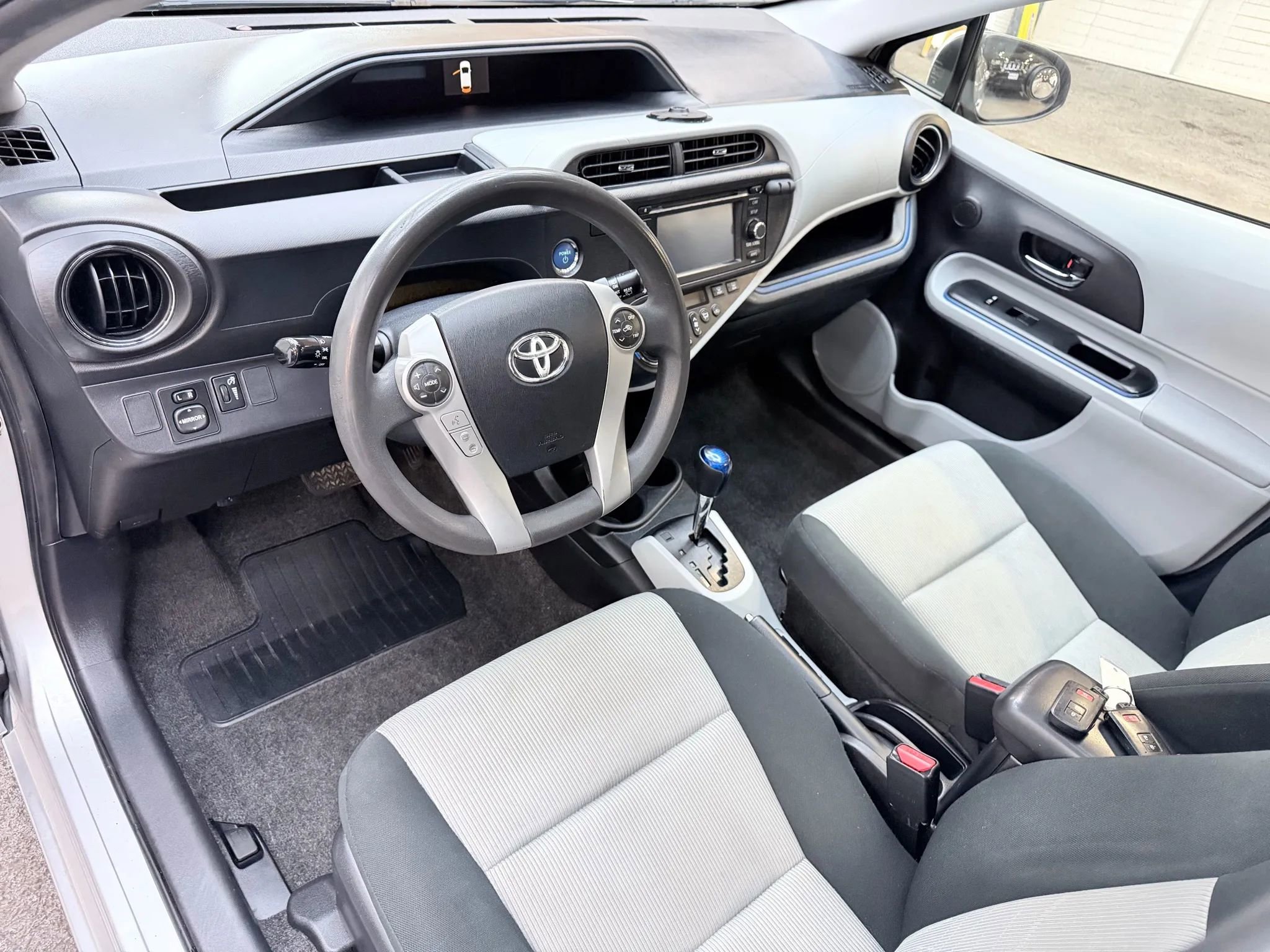 Used 2012 Toyota Prius C Three image 10