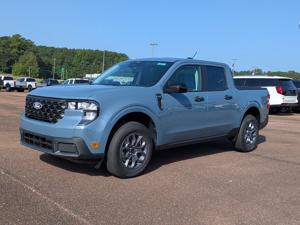 New 2026 Ford Maverick XLT w/ XLT Luxury Package FWD image 4