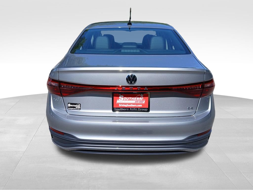 New 2026 Volkswagen Jetta SE FWD image 4
