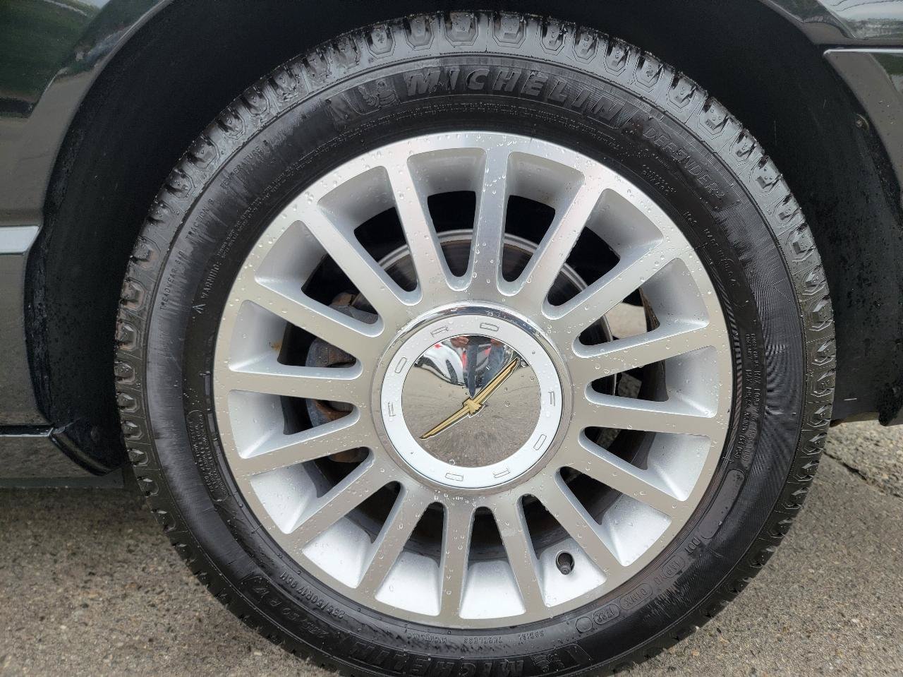 Used 2004 Ford Thunderbird RWD image 23