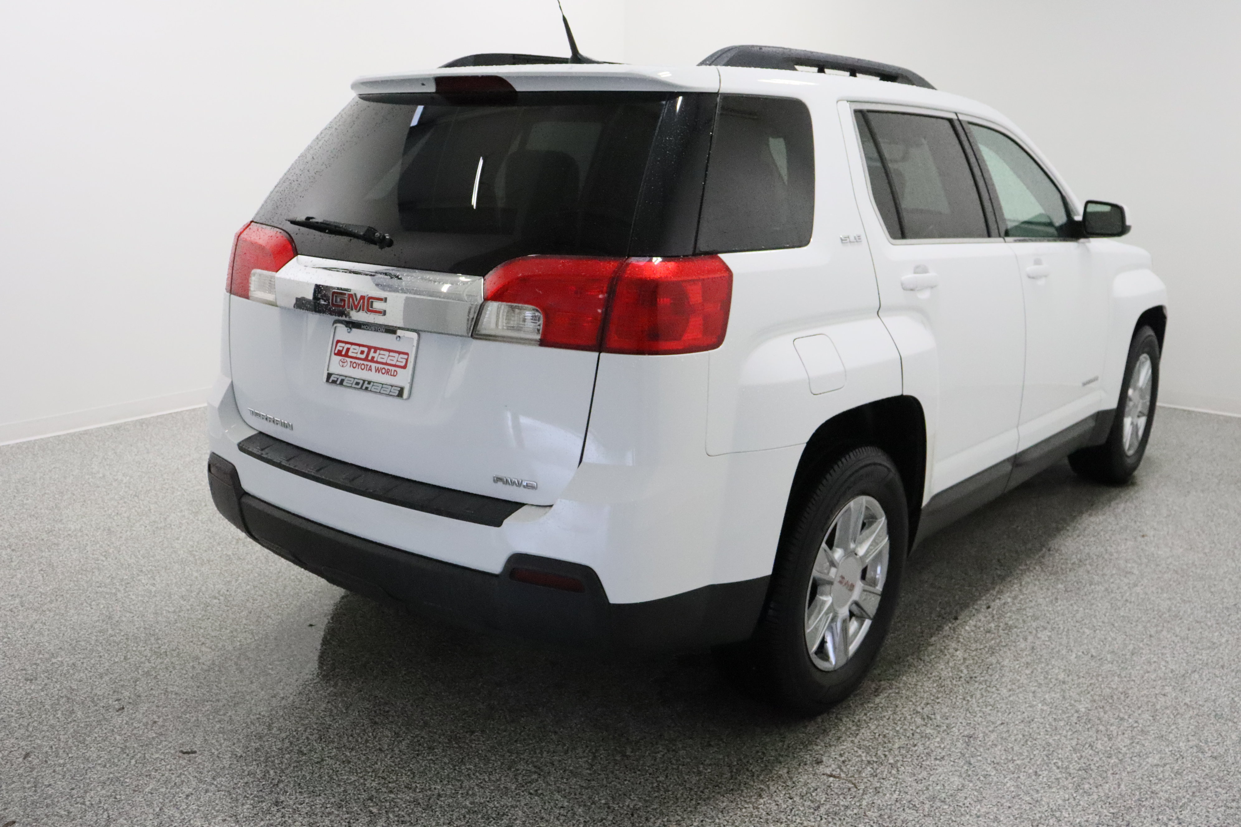 Used 2011 GMC Terrain SLE AWD/4WD image 7