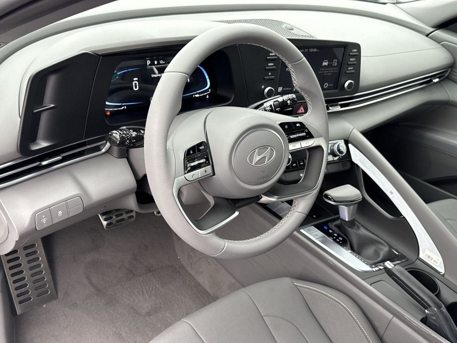 New 2026 Hyundai Elantra Sport FWD image 16