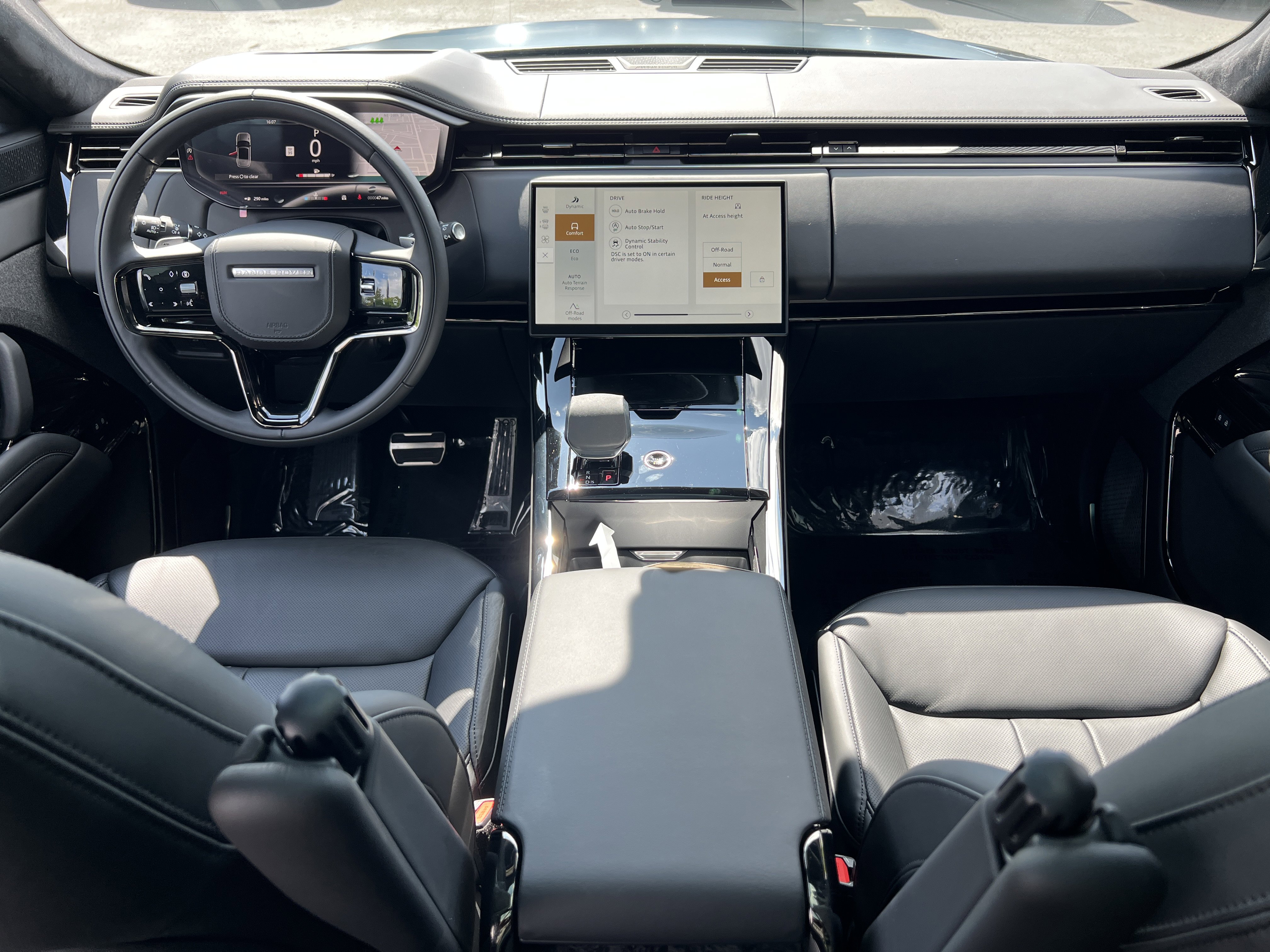 New 2025 Land Rover Range Rover Sport Autobiography image 19