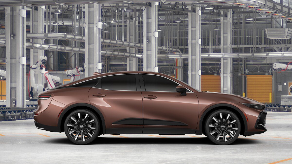 New 2026 Toyota Crown Platinum AWD/4WD image 12