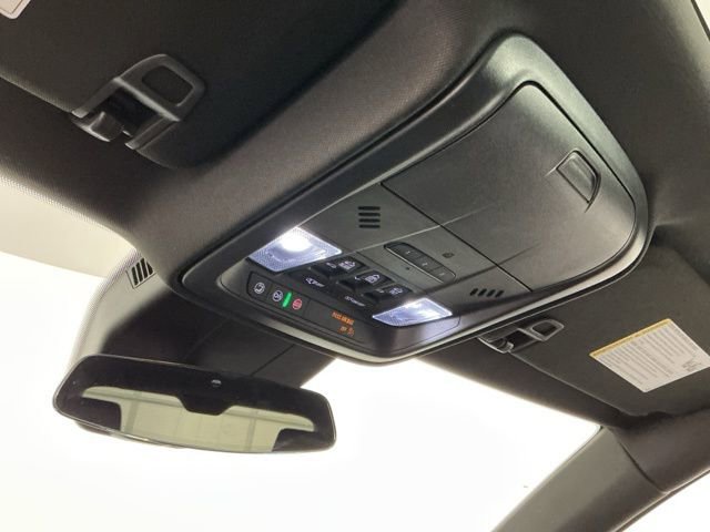 Used 2024 Cadillac XT4 Sport image 22