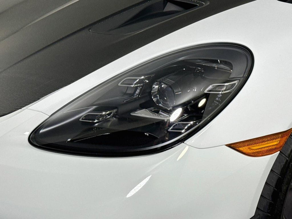 Certified 2025 Porsche 718 Cayman GT4 RS RWD image 23
