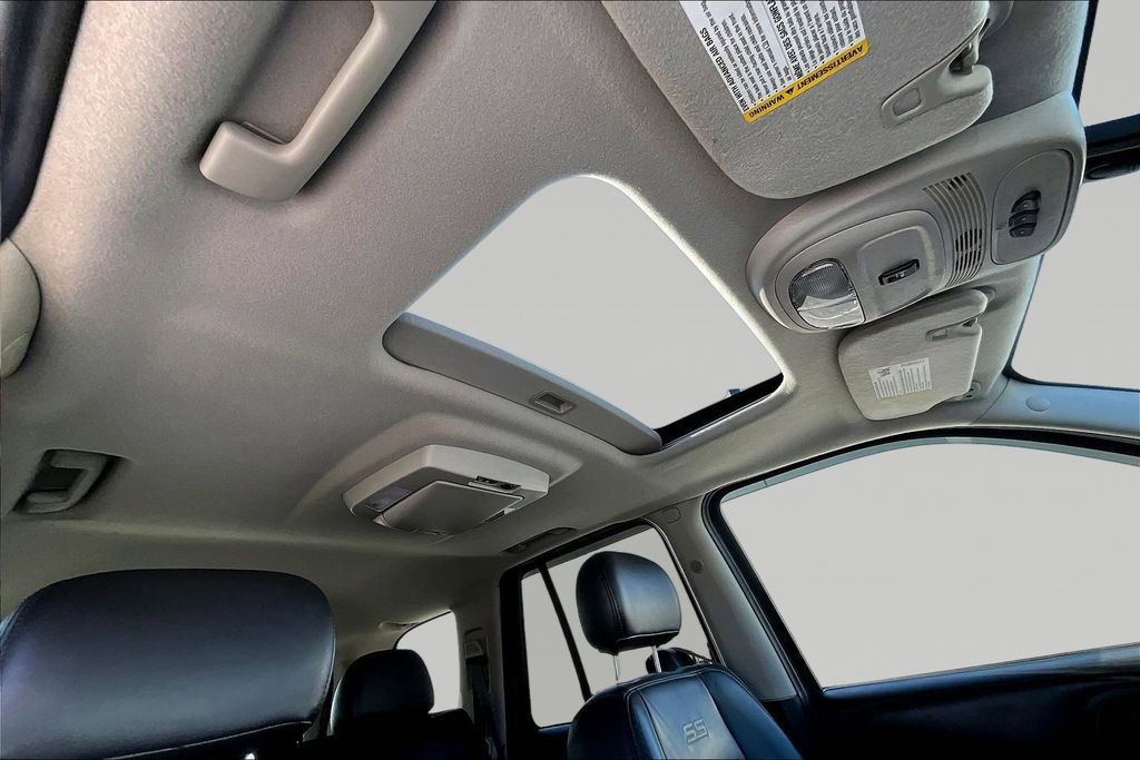 Used 2008 Chevrolet TrailBlazer SS w/ Sun And 6-Disc Cd Package image 21