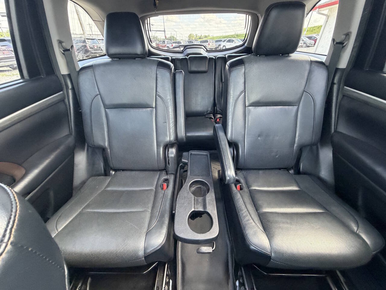 Used 2017 Toyota Highlander Limited Platinum FWD image 27