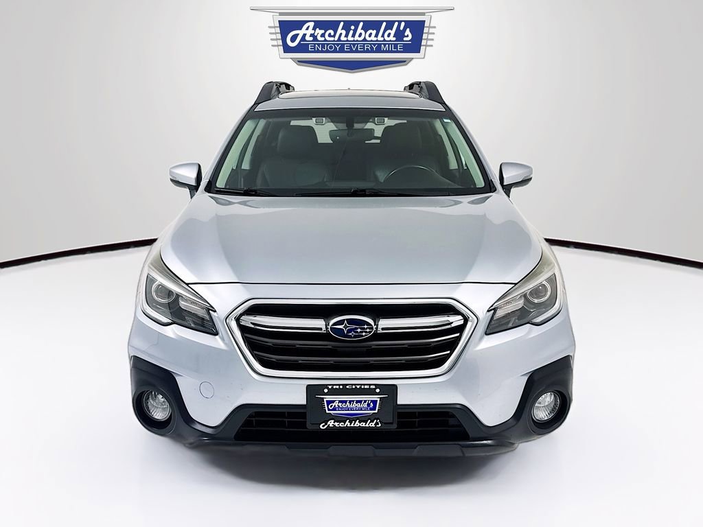 Used 2018 Subaru Outback 2.5i Limited AWD/4WD image 2