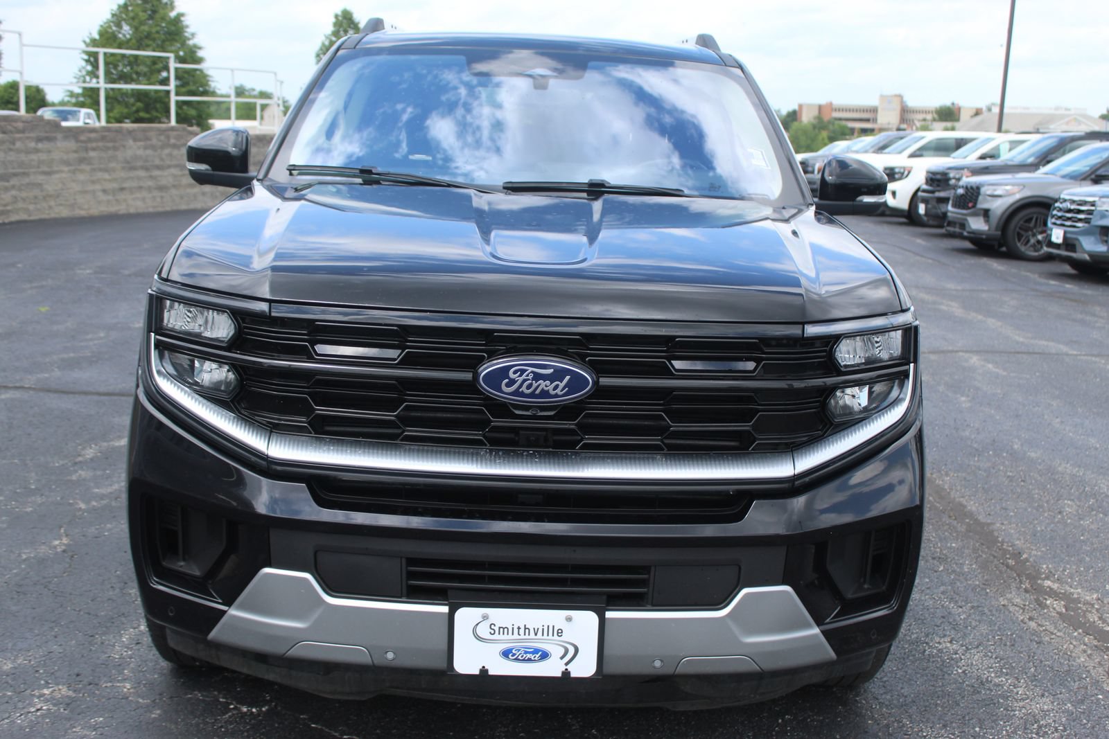 Used 2025 Ford Expedition Max Platinum AWD/4WD image 10