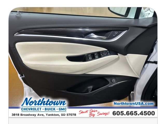 Used 2023 Buick Enclave Essence w/ Experience Buick Package image 11