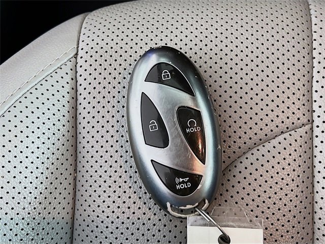 Used 2024 Hyundai Elantra Limited image 31