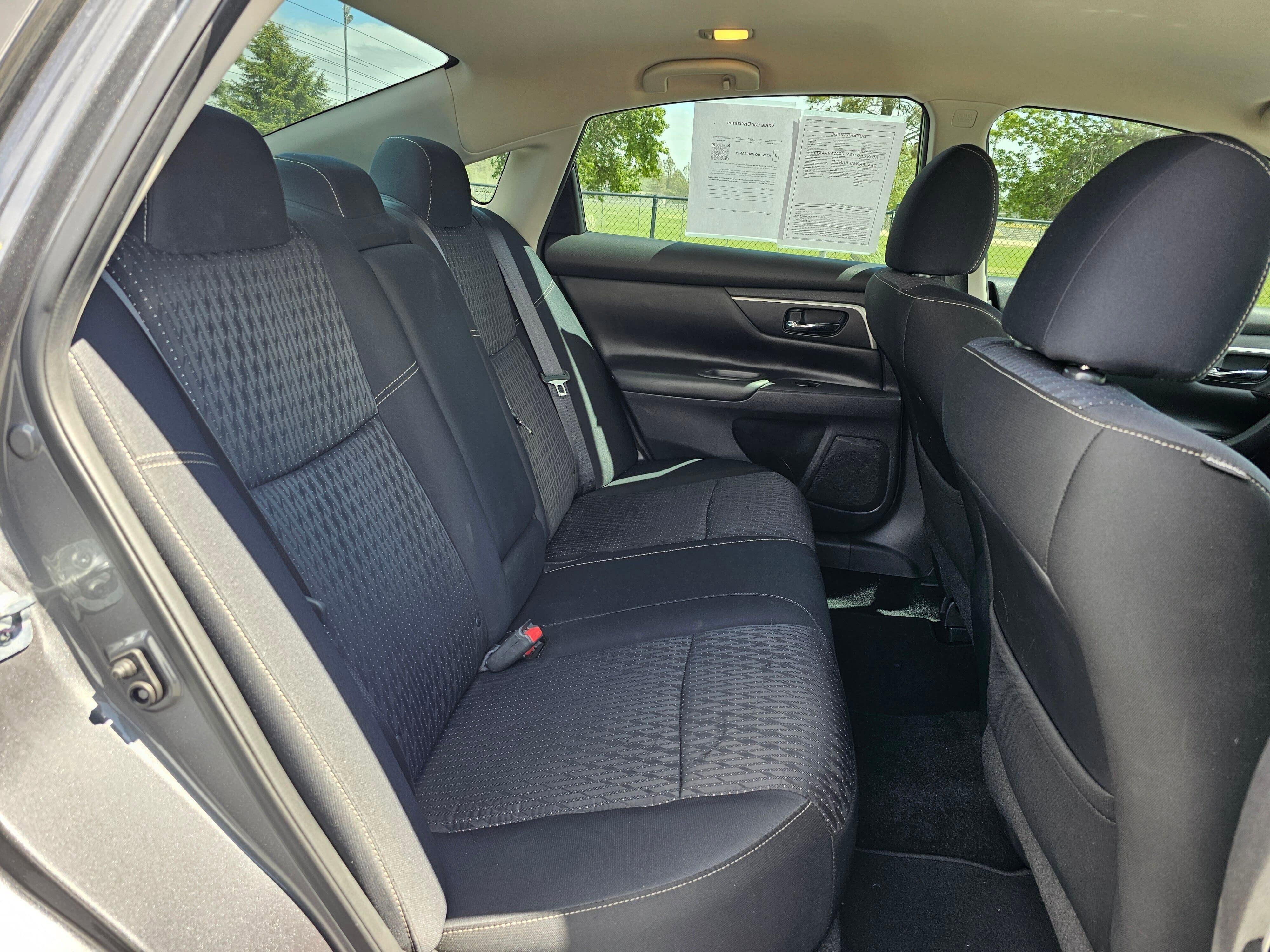 Used 2017 Nissan Altima 2.5 SV FWD image 12