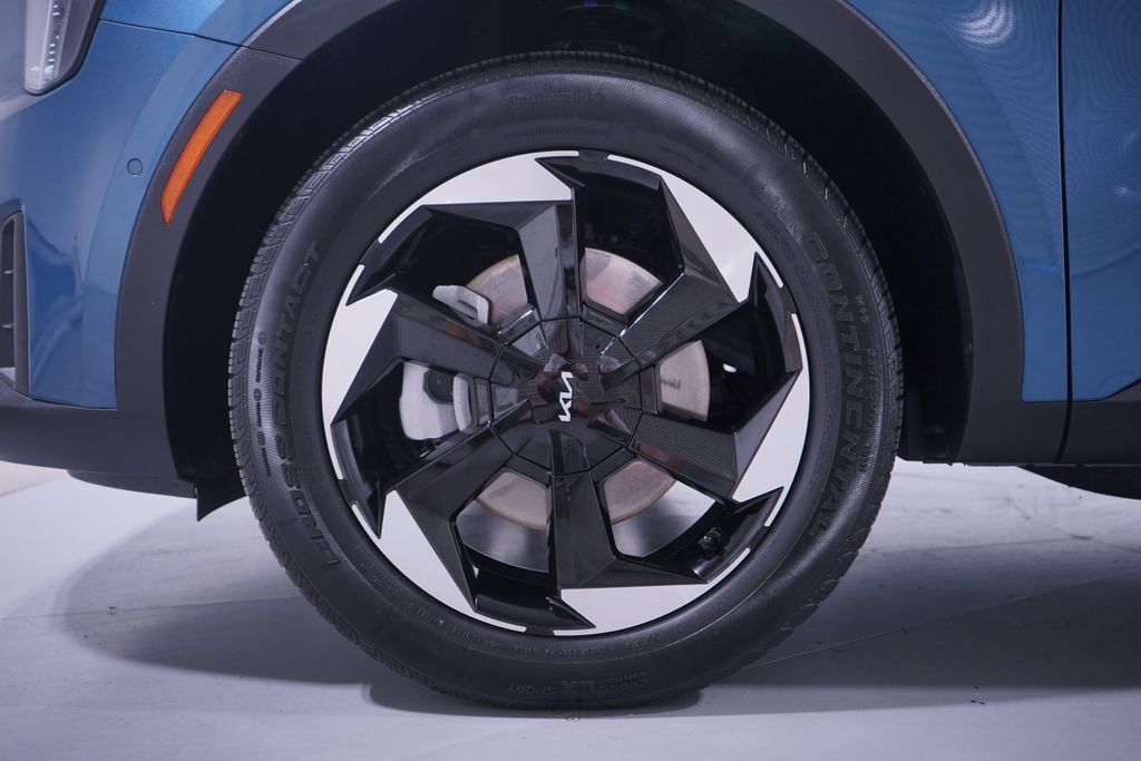 Used 2025 Kia Sorento SX Prestige image 2