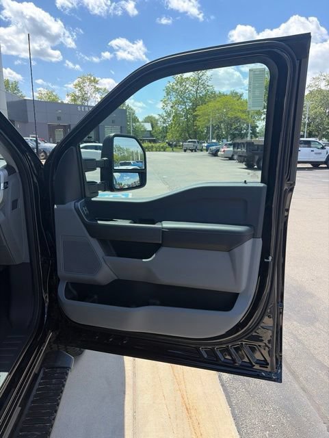 New 2026 Ford F250 XL w/ STX Appearance Package AWD/4WD image 17
